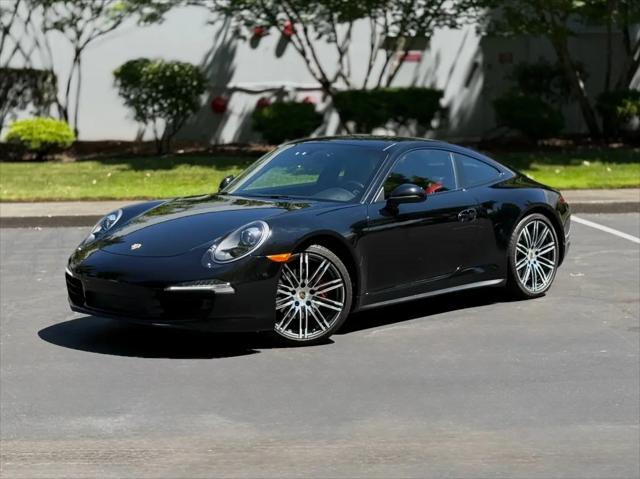 2016 Porsche 911 Carrera 4