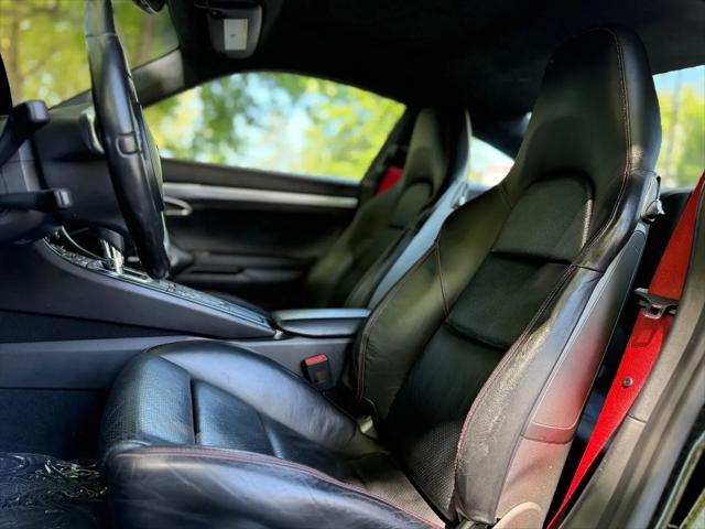 2016 Porsche 911 Carrera 4