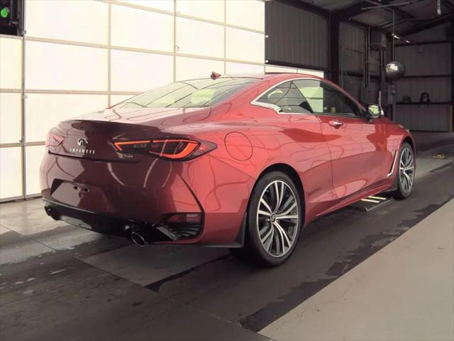 2022 INFINITI Q60 LUXE AWD