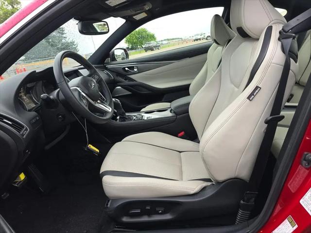 2022 INFINITI Q60 LUXE AWD