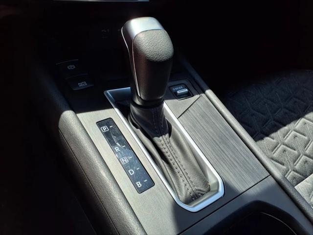 2025 Nissan Kicks SV FWD