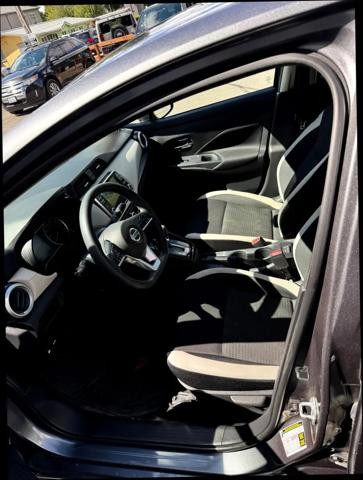 2021 Nissan Versa SV Xtronic CVT
