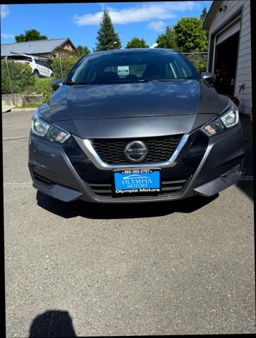 2021 Nissan Versa SV Xtronic CVT