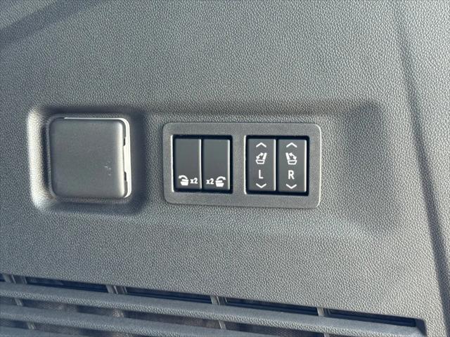 2026 GMC Yukon XL 4WD AT4 Ultimate