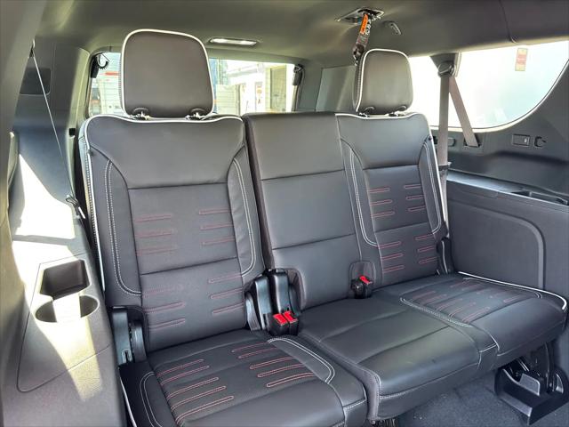 2026 GMC Yukon XL 4WD AT4 Ultimate