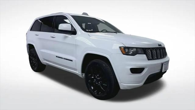 2022 Jeep Grand Cherokee Laredo X 4x4