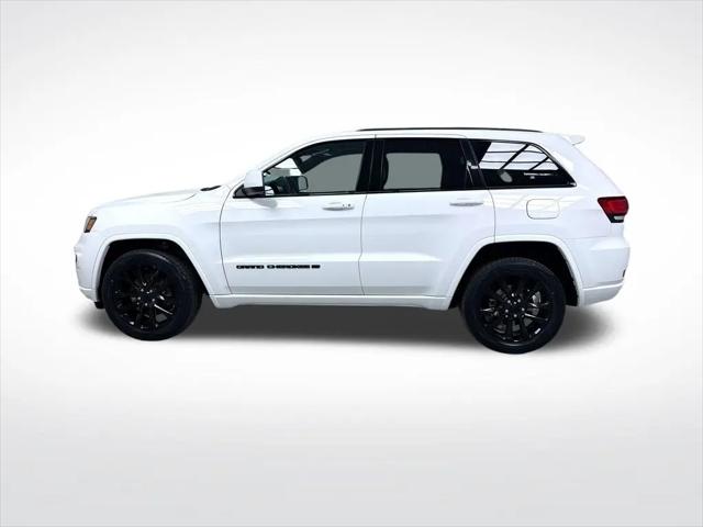 2022 Jeep Grand Cherokee Laredo X 4x4