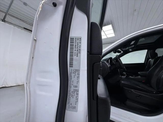 2022 Jeep Grand Cherokee Laredo X 4x4