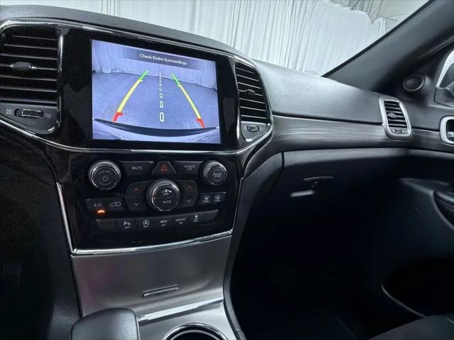 2022 Jeep Grand Cherokee Laredo X 4x4