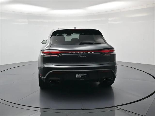 2026 Porsche Macan Macan