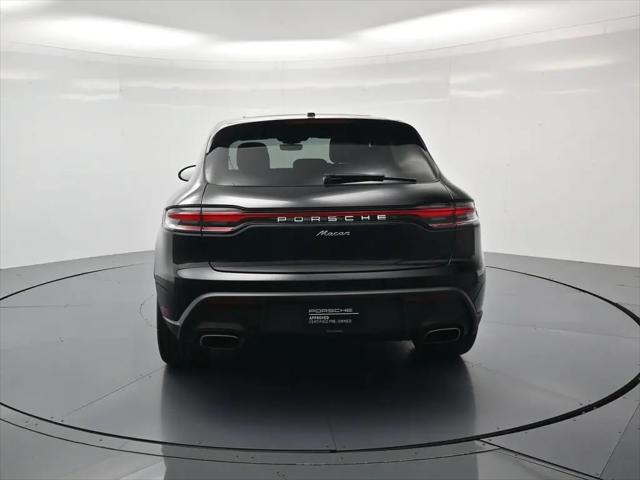 2026 Porsche Macan Macan
