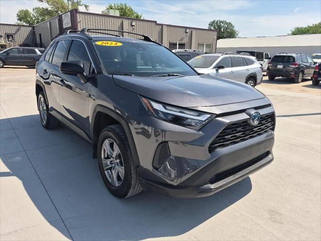 2024 Toyota RAV4 Hybrid LE