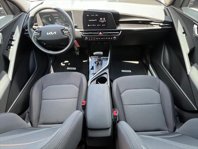 2026 Kia Niro LX