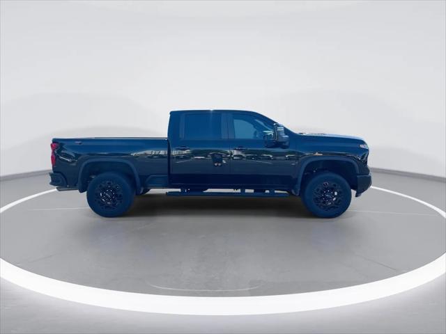2024 Chevrolet Silverado 2500HD 4WD Crew Cab Standard Bed LT