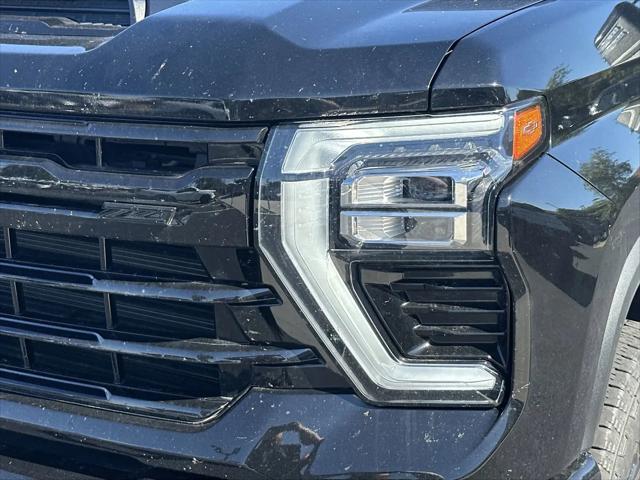 2024 Chevrolet Silverado 2500HD 4WD Crew Cab Standard Bed LT