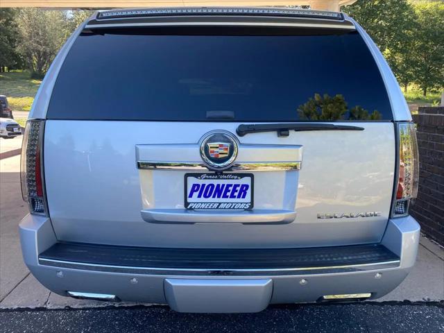 2013 Cadillac Escalade Premium