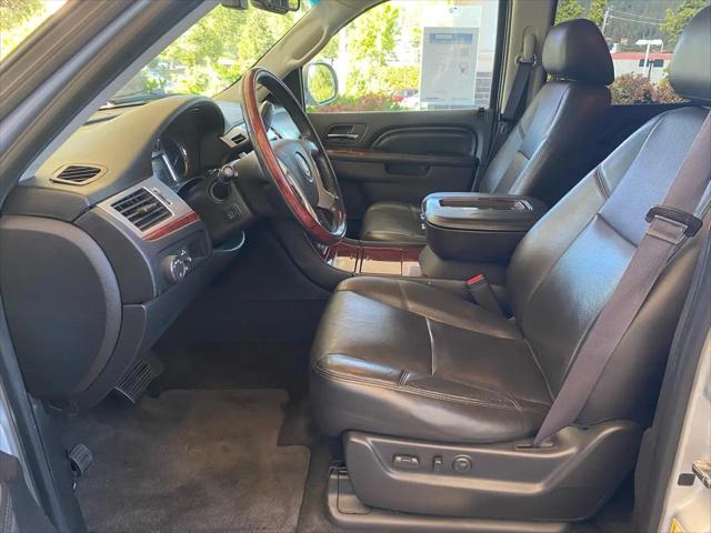 2013 Cadillac Escalade Premium