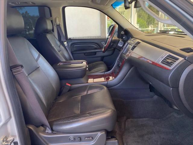 2013 Cadillac Escalade Premium