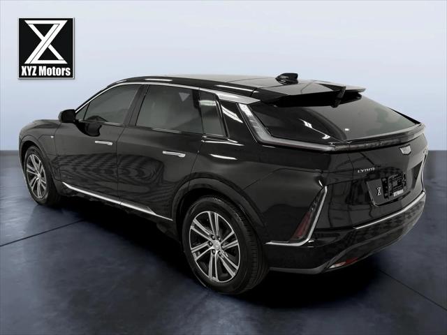 2024 Cadillac iQ Luxury w/1SC