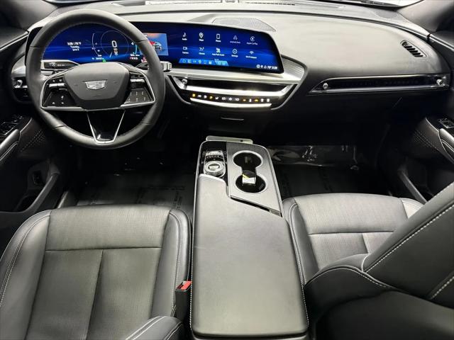 2024 Cadillac iQ Luxury w/1SC