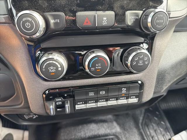 2026 Ram 3500 Tradesman/Big Horn