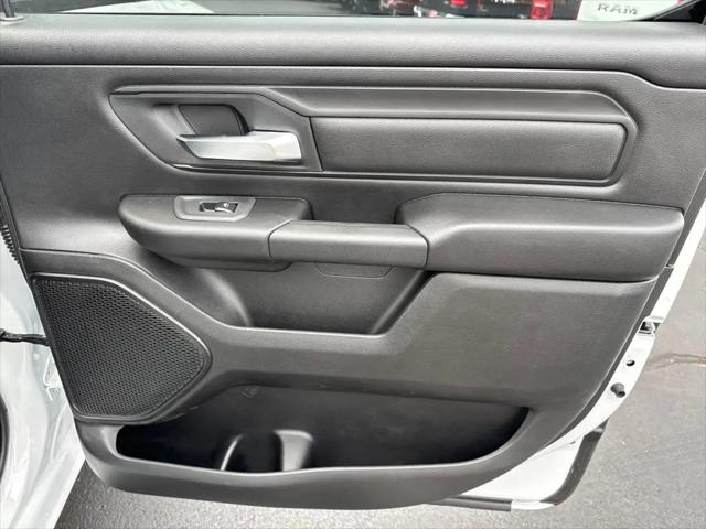 2026 Ram 1500 Tradesman Crew Cab 4x4 57 Box