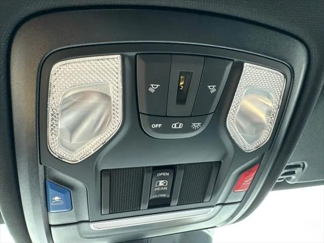 2026 Ram 1500 Tradesman Crew Cab 4x4 57 Box