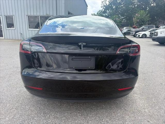 2022 Tesla Model 3 Rear-Wheel Drive