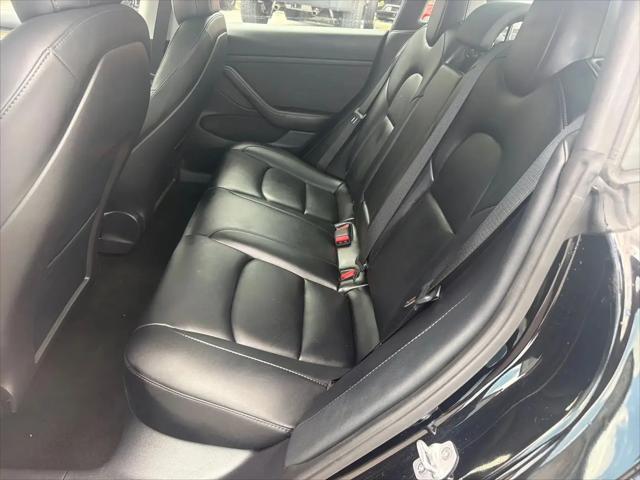 2022 Tesla Model 3 Rear-Wheel Drive