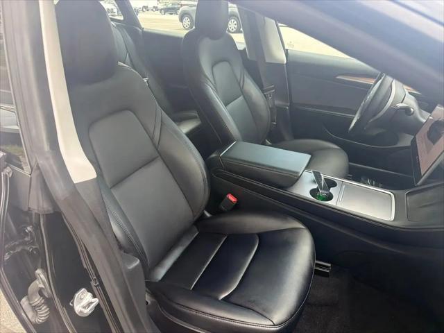 2022 Tesla Model 3 Rear-Wheel Drive