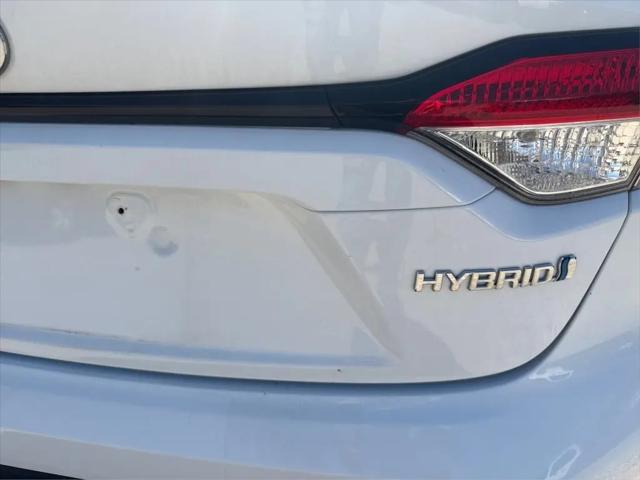 2022 Toyota Corolla Hybrid LE