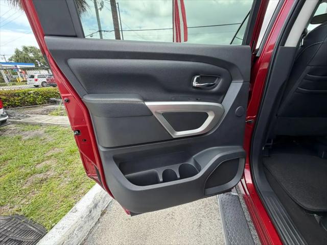 2019 Nissan Titan SL