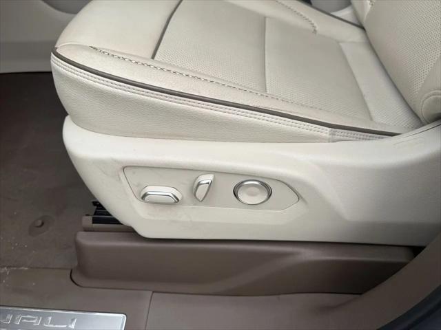 2024 GMC Yukon XL 4WD Denali