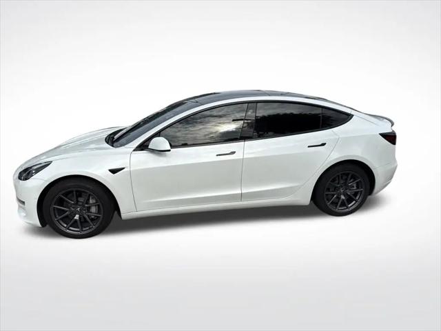 2022 Tesla Model 3 Rear-Wheel Drive