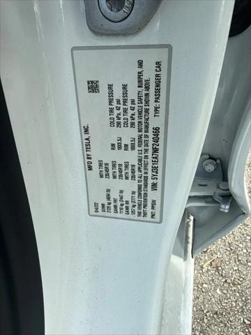 2022 Tesla Model 3 Rear-Wheel Drive
