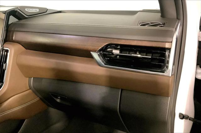 2025 GMC Yukon 4WD Denali Ultimate