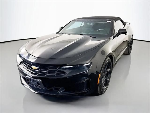 2020 Chevrolet Camaro RWD Convertible 1LT