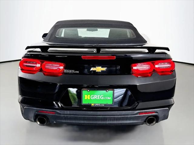 2020 Chevrolet Camaro RWD Convertible 1LT