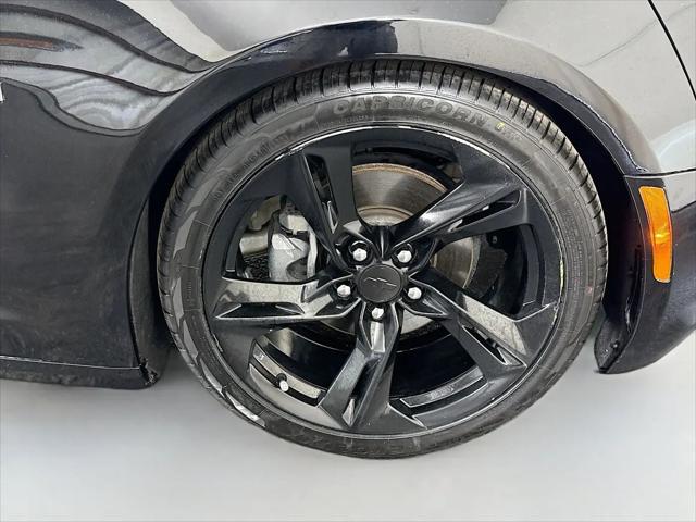 2020 Chevrolet Camaro RWD Convertible 1LT