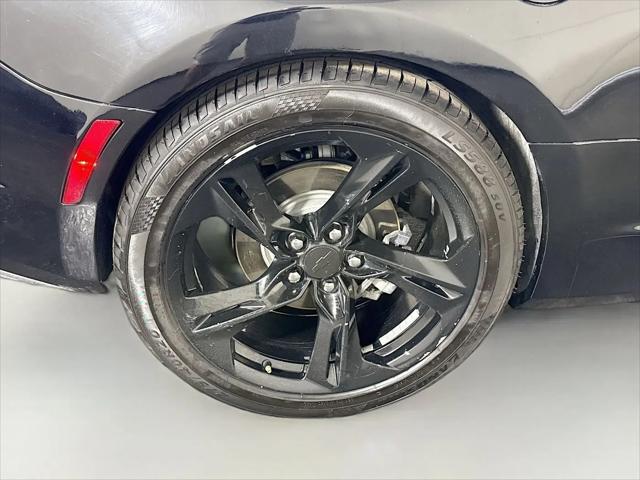 2020 Chevrolet Camaro RWD Convertible 1LT