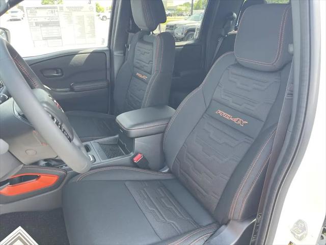 2026 Nissan Frontier Crew Cab PRO-4X 4x4