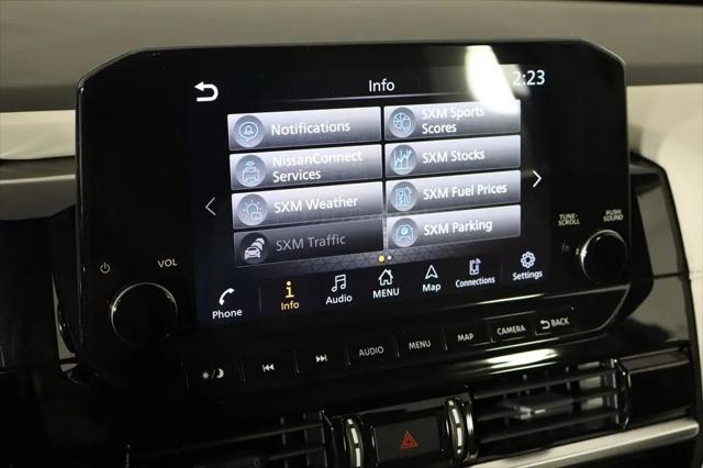 2024 Nissan Pathfinder SL FWD