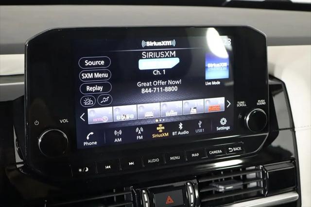 2024 Nissan Pathfinder SL FWD