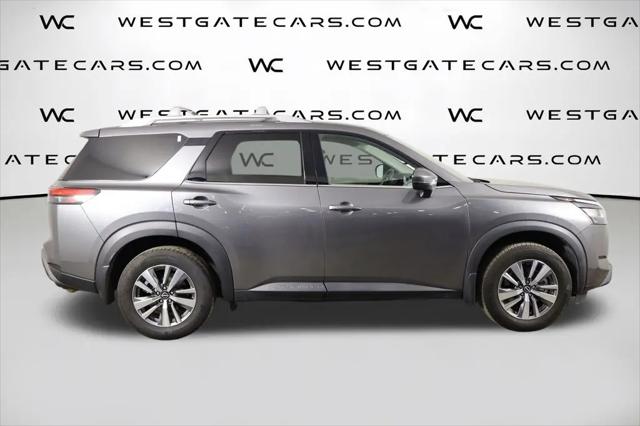 2024 Nissan Pathfinder SL FWD