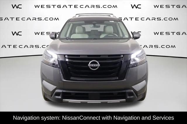 2024 Nissan Pathfinder SL FWD