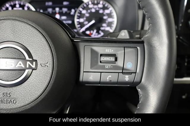 2024 Nissan Pathfinder SL FWD