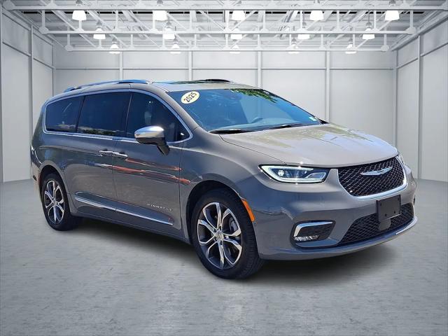 2025 Chrysler Pacifica Pinnacle AWD