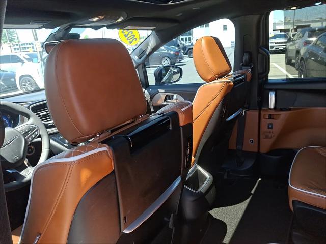 2025 Chrysler Pacifica Pinnacle AWD