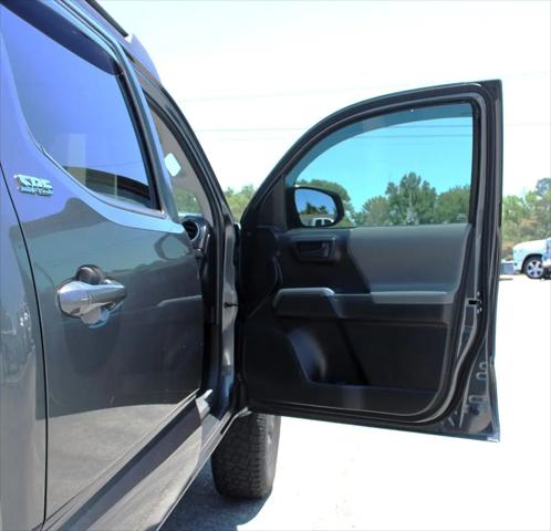 2022 Toyota Tacoma SR5 V6