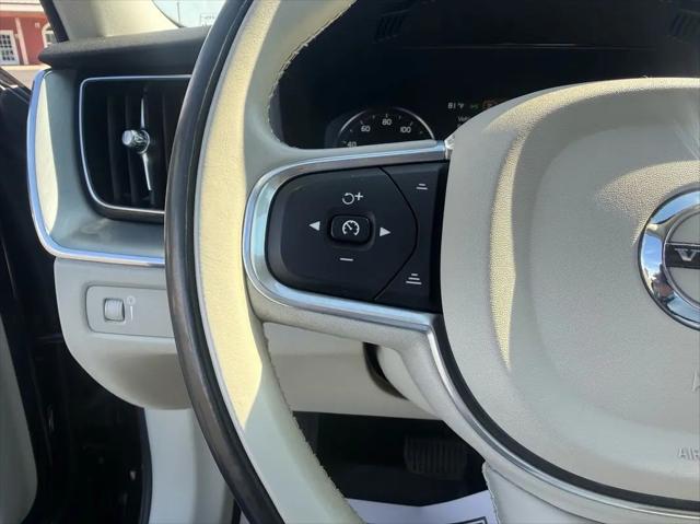 2018 Volvo XC60 T5 Momentum